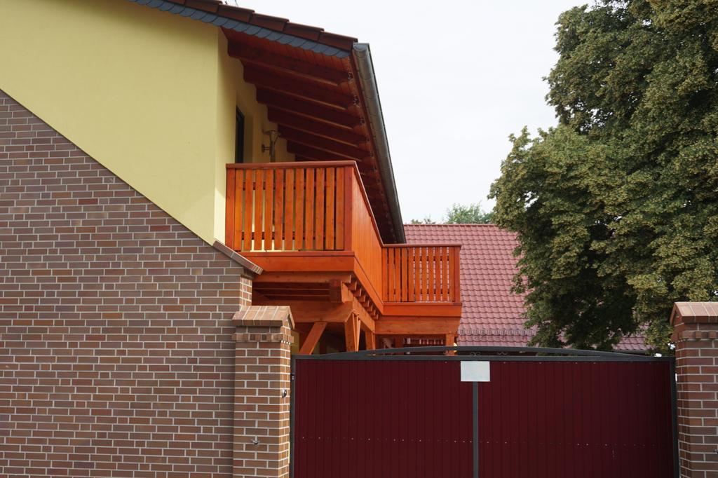 L&L Skaters Home Langenlipsdorf Exteriör bild